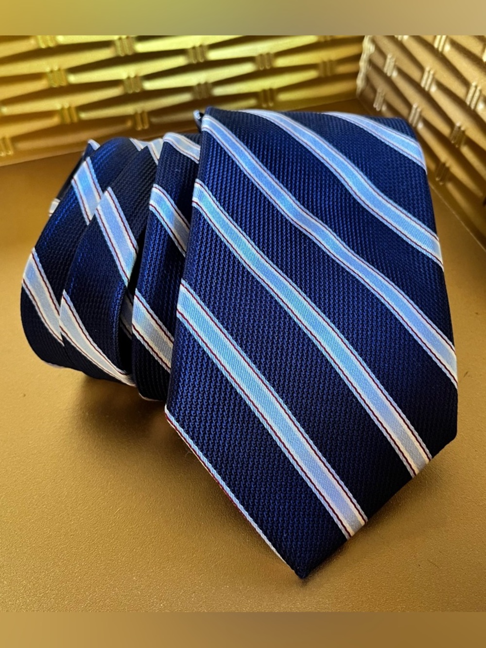 VTG Brooks Bros. silk repp tie, navy w diagonal blue & white stripes. Ivy style.